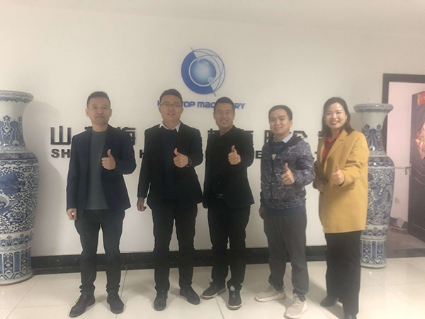 阿里巴巴北方大區(qū)副總經(jīng)理蒞臨山東溫特機(jī)械有限公司參觀訪問